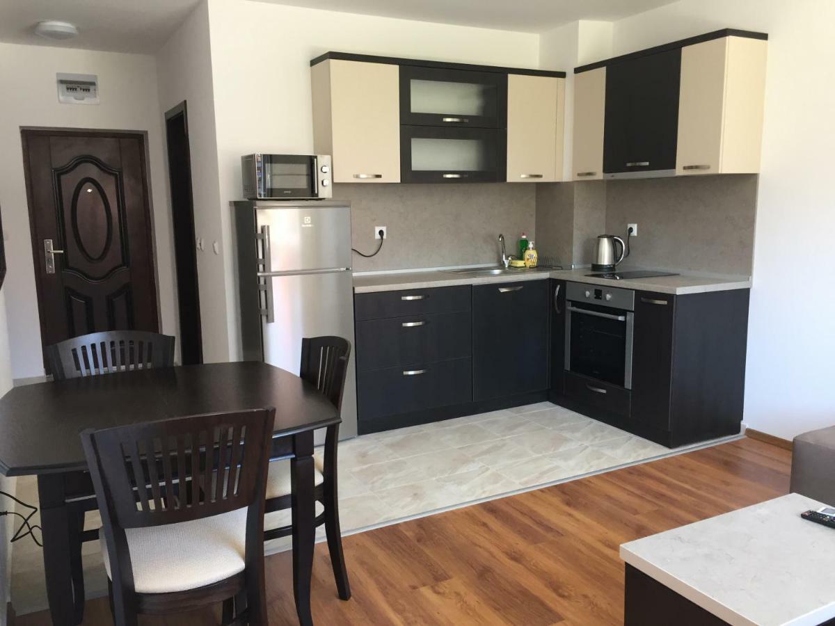 Apartments Dione 帕莫瑞 外观 照片